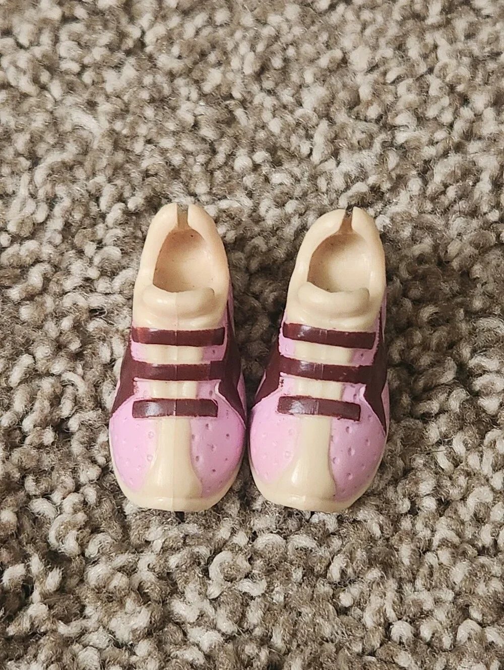 Barbie Kennedy 2006 My Scene Teen Tees Sneakers Athletic Shoes Pink Faux Laces